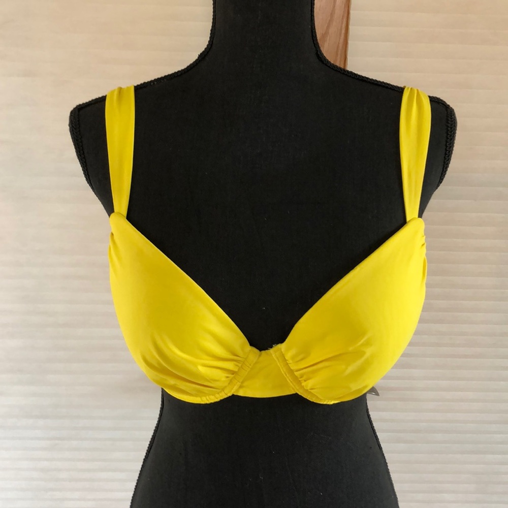 Tommy Bahama Swim Top